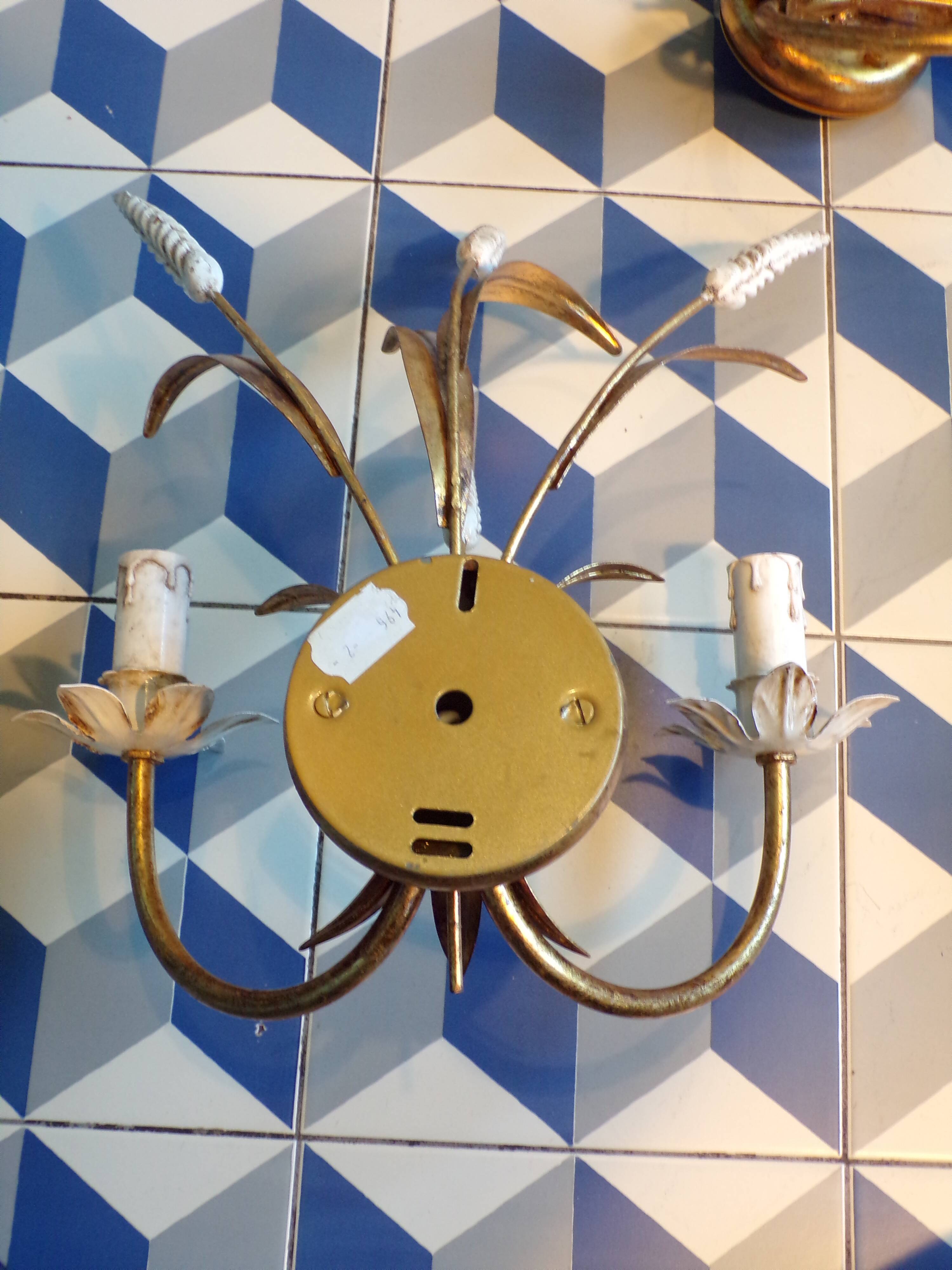Trio of golden iron wheat ear wall lights