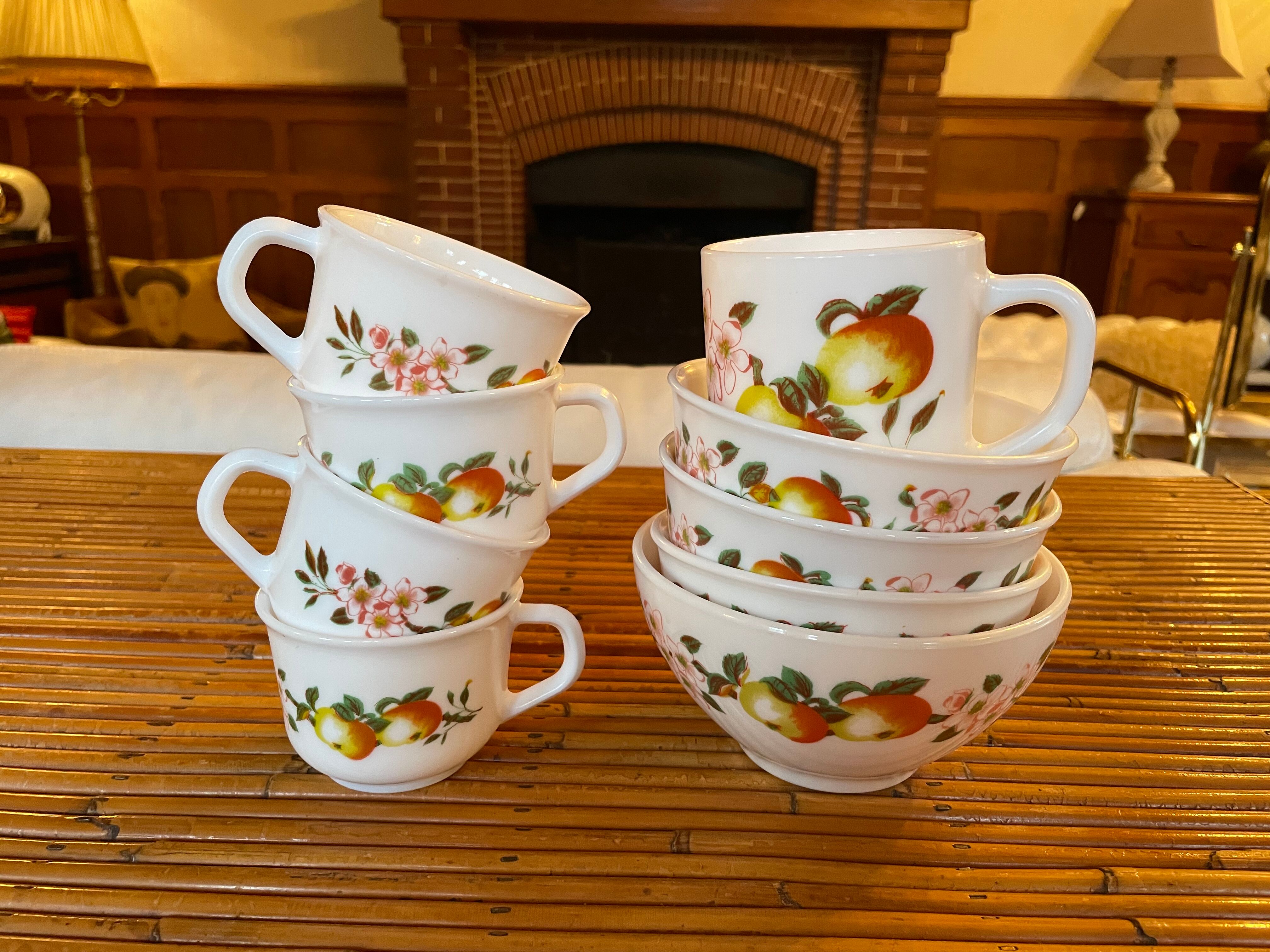 Mug cups and Arcopal bowl