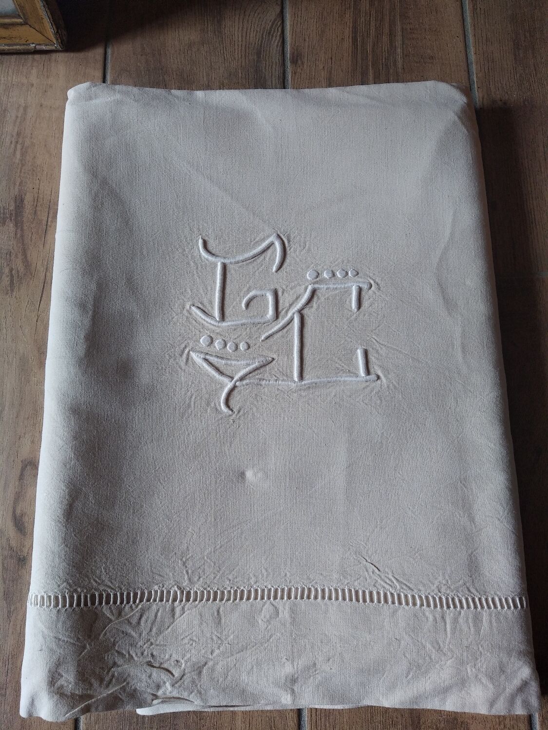 Old monogrammed mestizo sheet LC art deco style