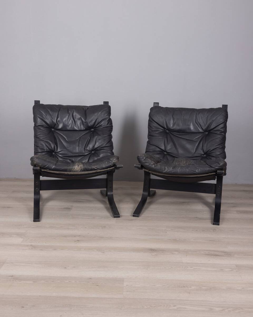 Pair of vintage leather armchairs from the 1970s, "Siesta", designed by I.