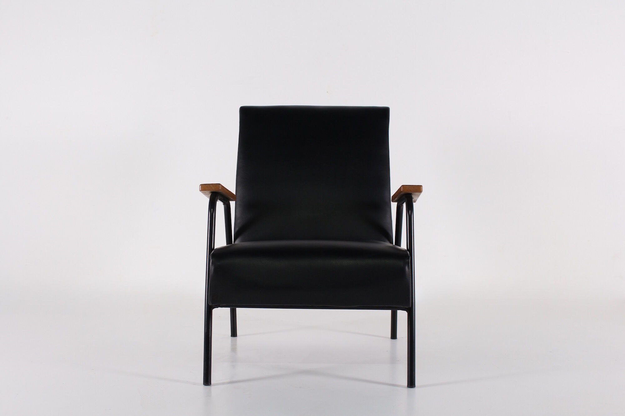 Armchair RIO Pierre Guariche