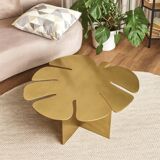 Monstera — Table basse sculpturale en laiton brossé par Veliento