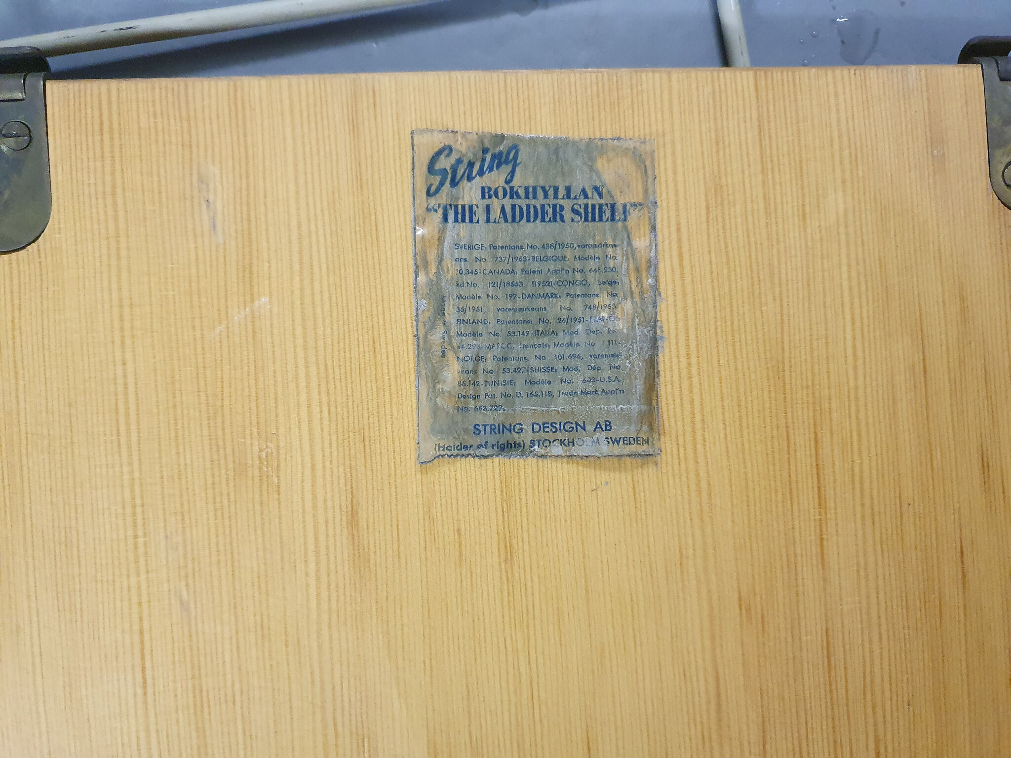 Pinewood wall unit by Nils “Nisse” Strinning for String, Sweden 1950's