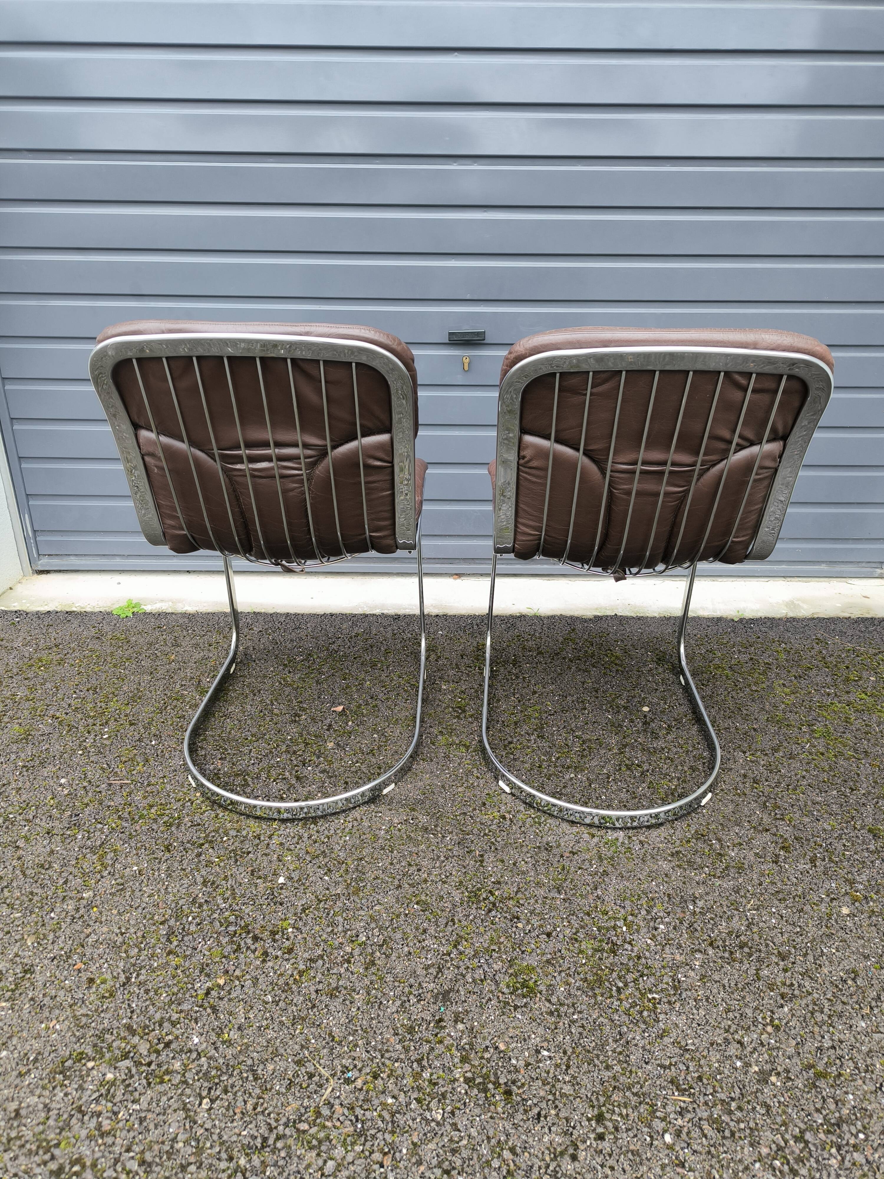 Pair of designer chairs from Cidue Italy