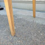 Cash chair