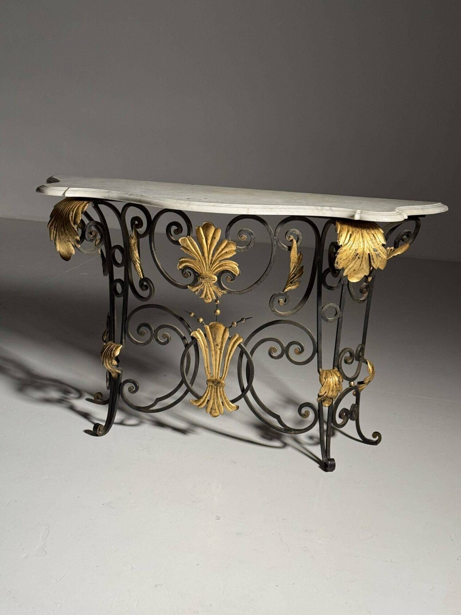 Table console en fer forgé avec marbre, années 1950