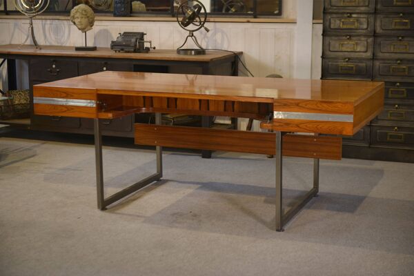 Bureau de ministre en palissandre par Claude Gaillard et Henri Lesetre pour Ligne Roset 1970’s