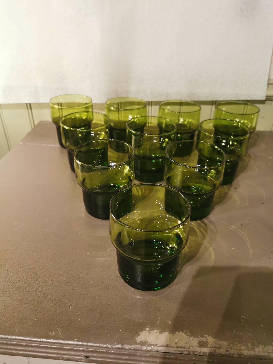 Set of 10 stackable vintage glasses