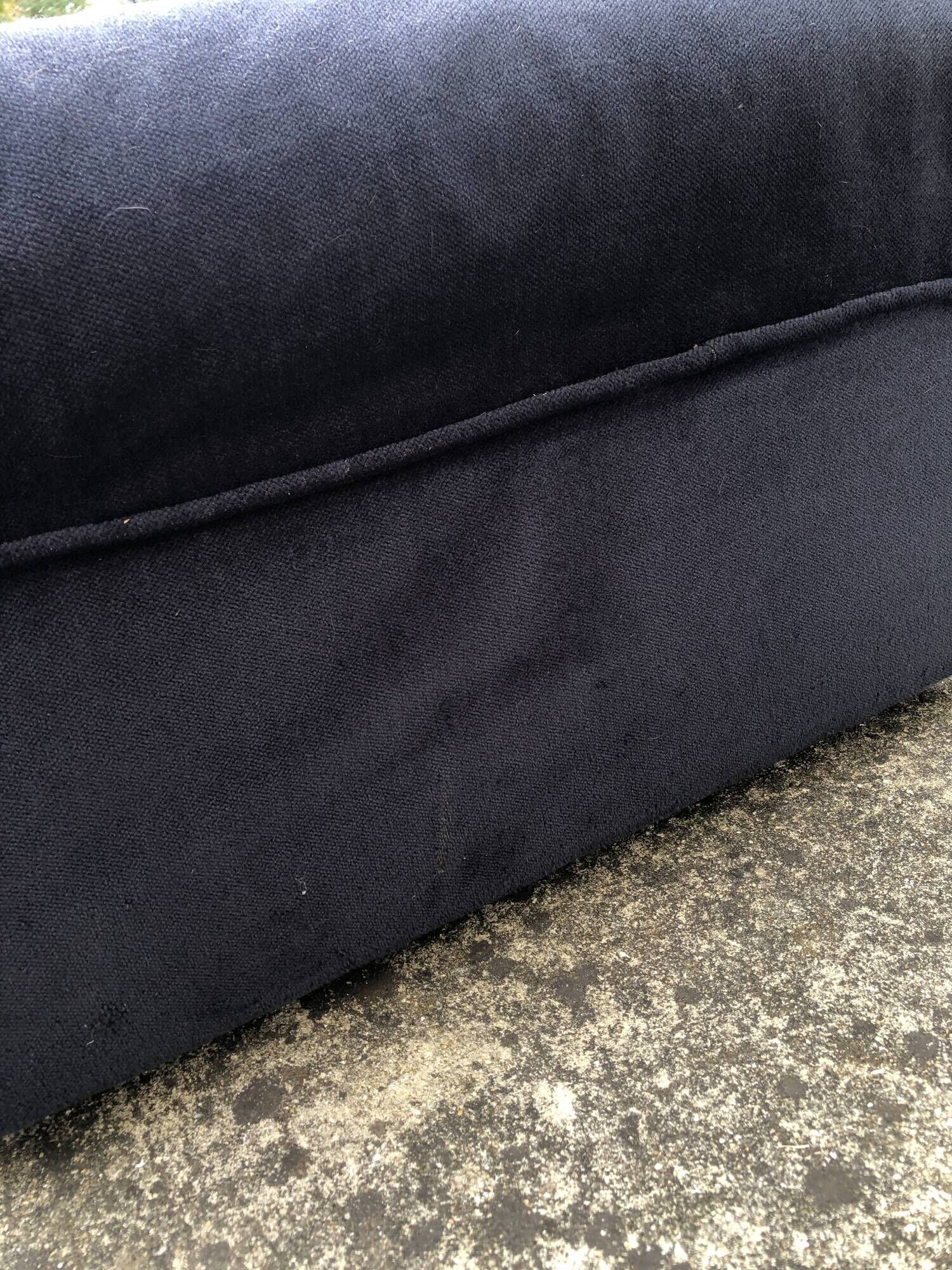 Driver / armchair and ottoman, in midnight blue velvet, 1970/1980