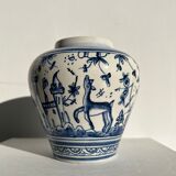 Blue and white Portuguese handmade vase with stylized pastoral pattern H:12,5cm