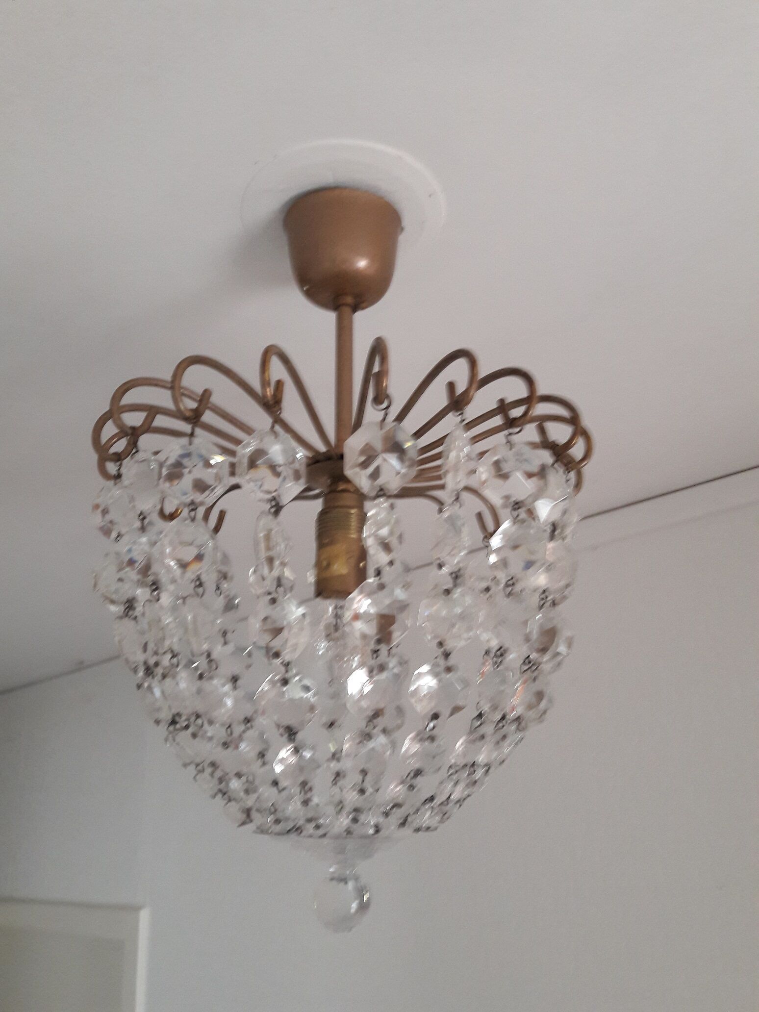 Hanging lamps with stamps