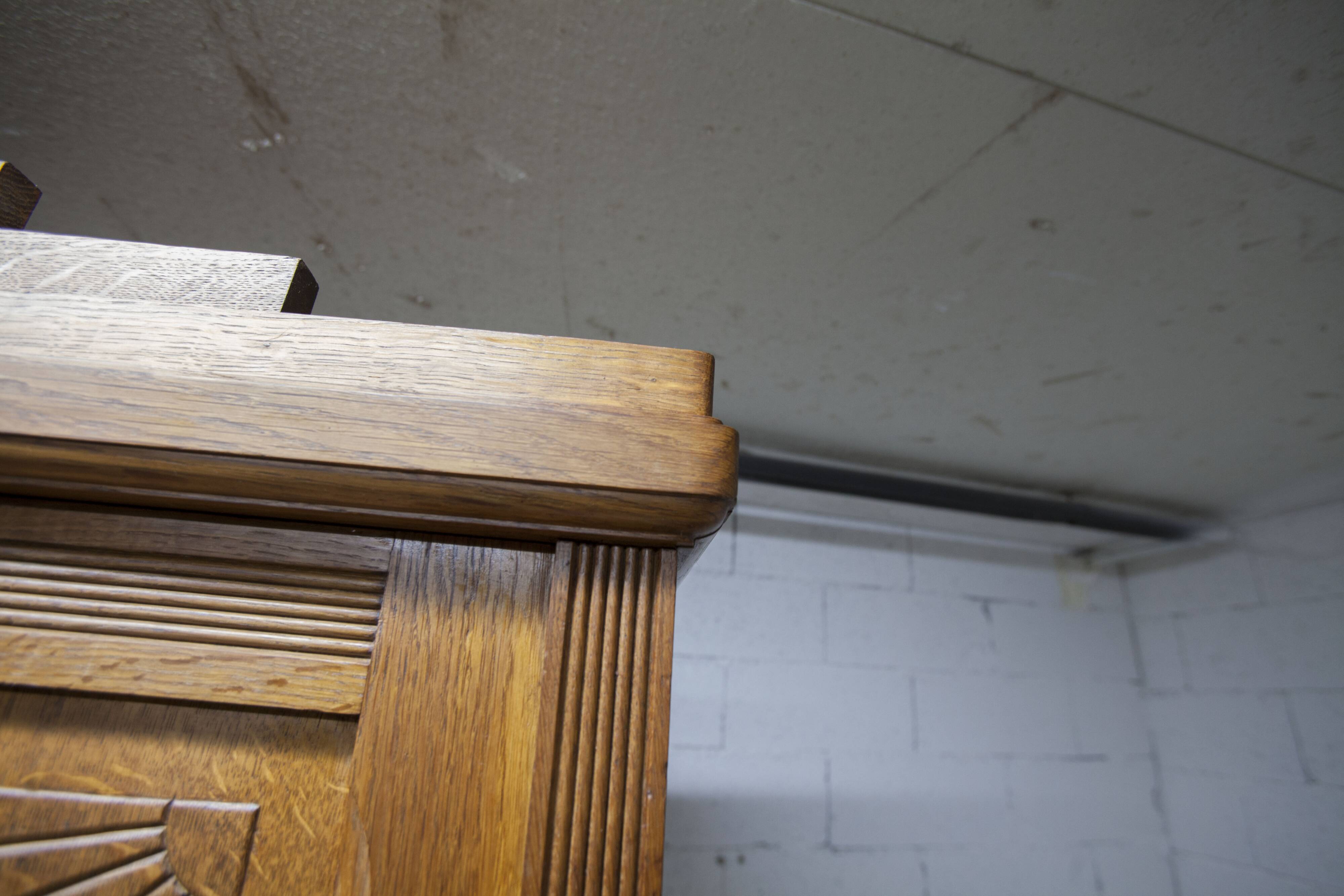 Art Deco oak sculpted wardrobe - Flemish workshop circa 1930