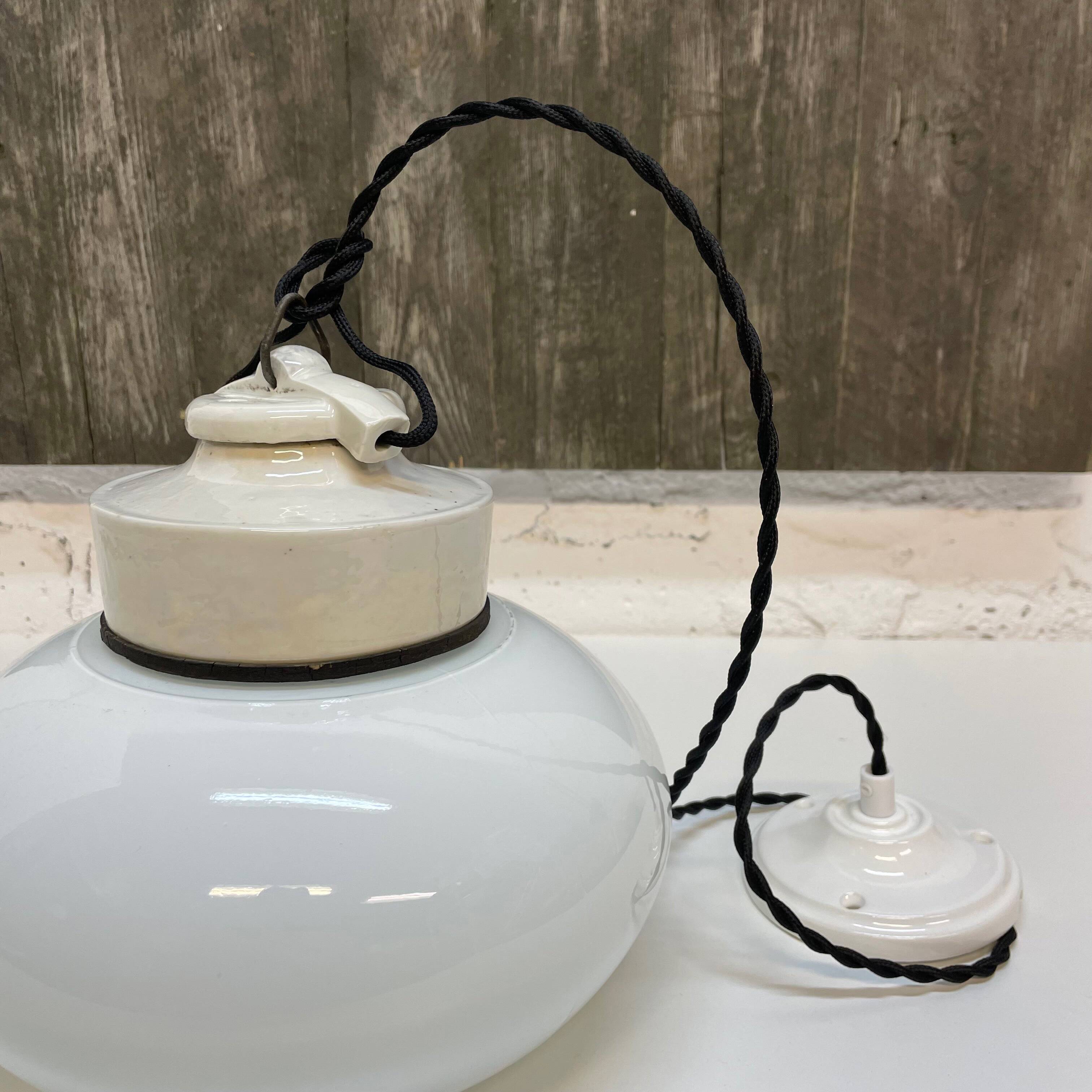 Vintage porcelain hanging lamp.