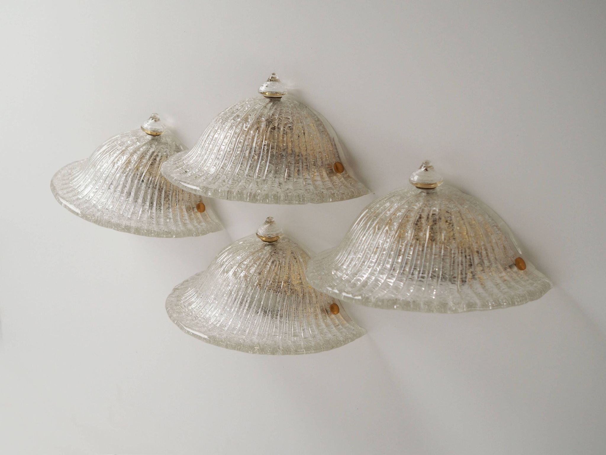 Wall lamp, Murano glass, Italian design, 1970s, manufacture: Italy