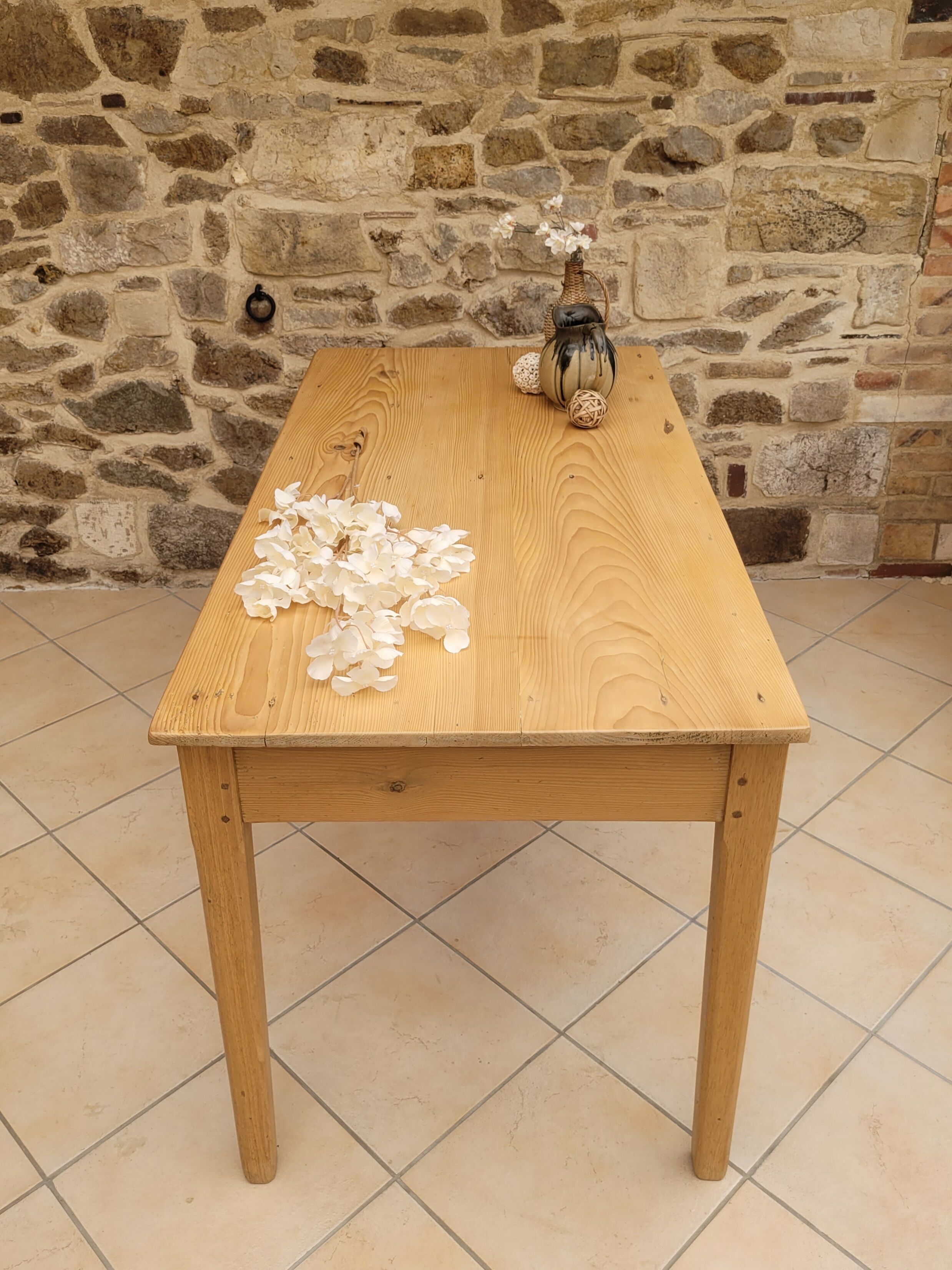 Farmhouse table