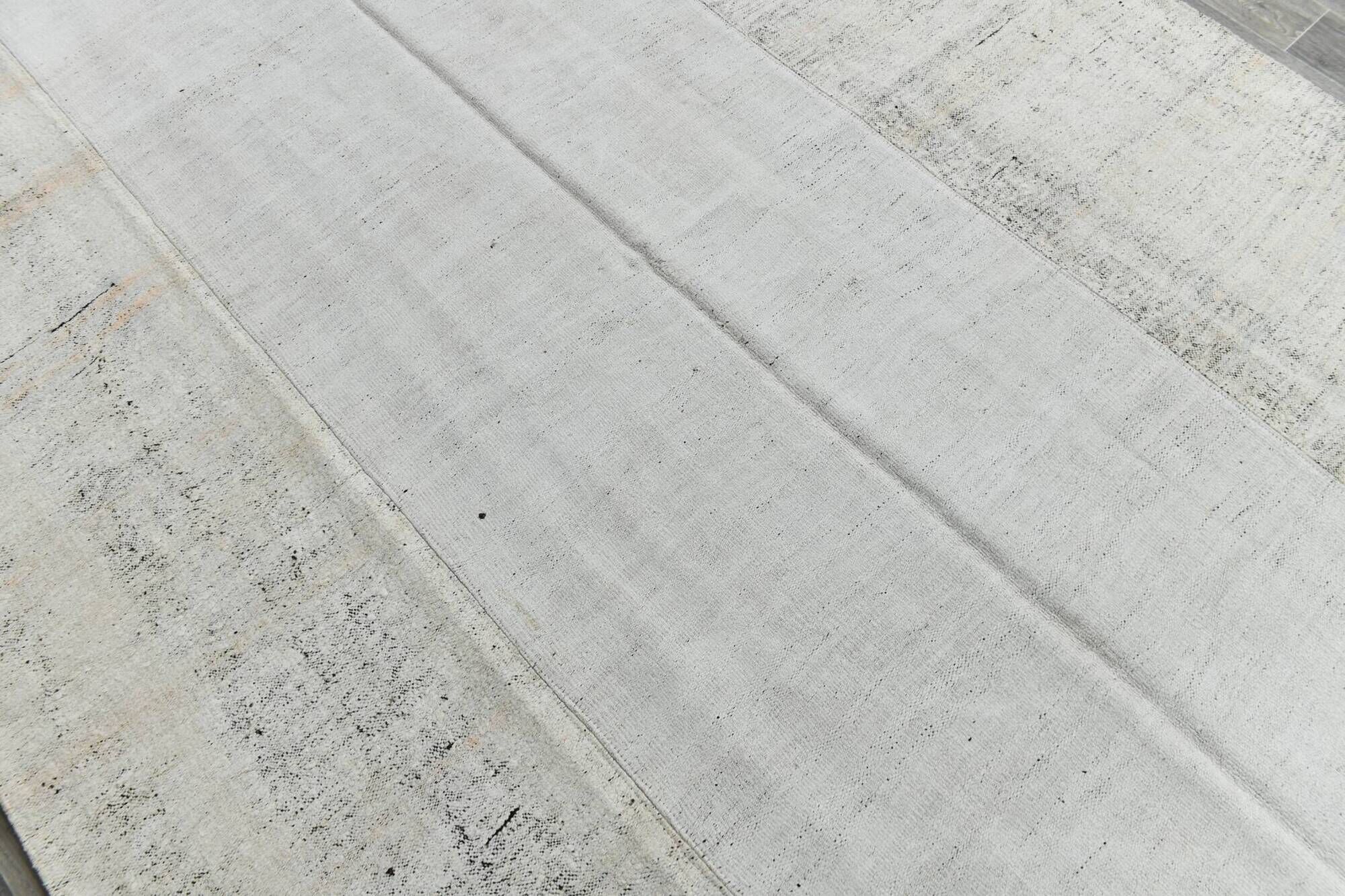Off White Turkish Vintage Kilim Rug, Handwoven Bohemian Carpet, 23x328Cm