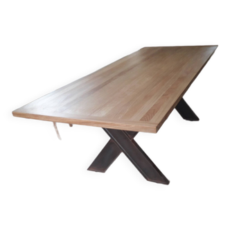 Industrial table 8 to 10 people