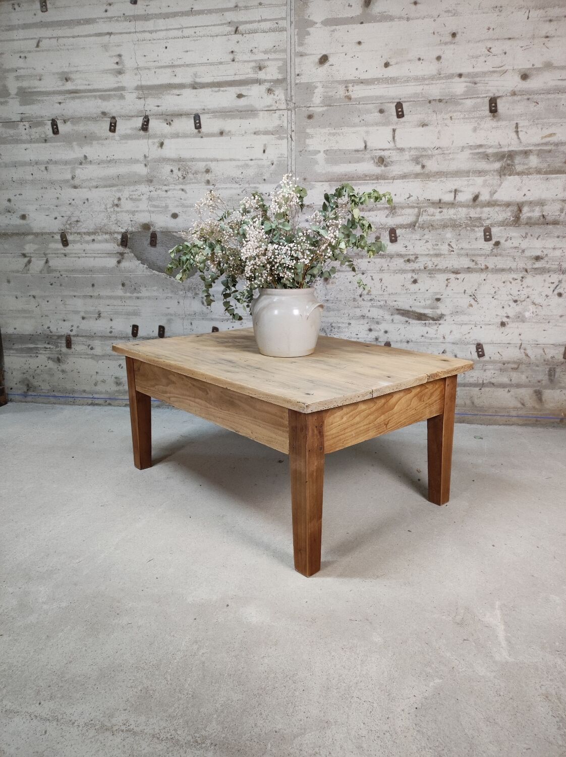 Farmhouse coffee table