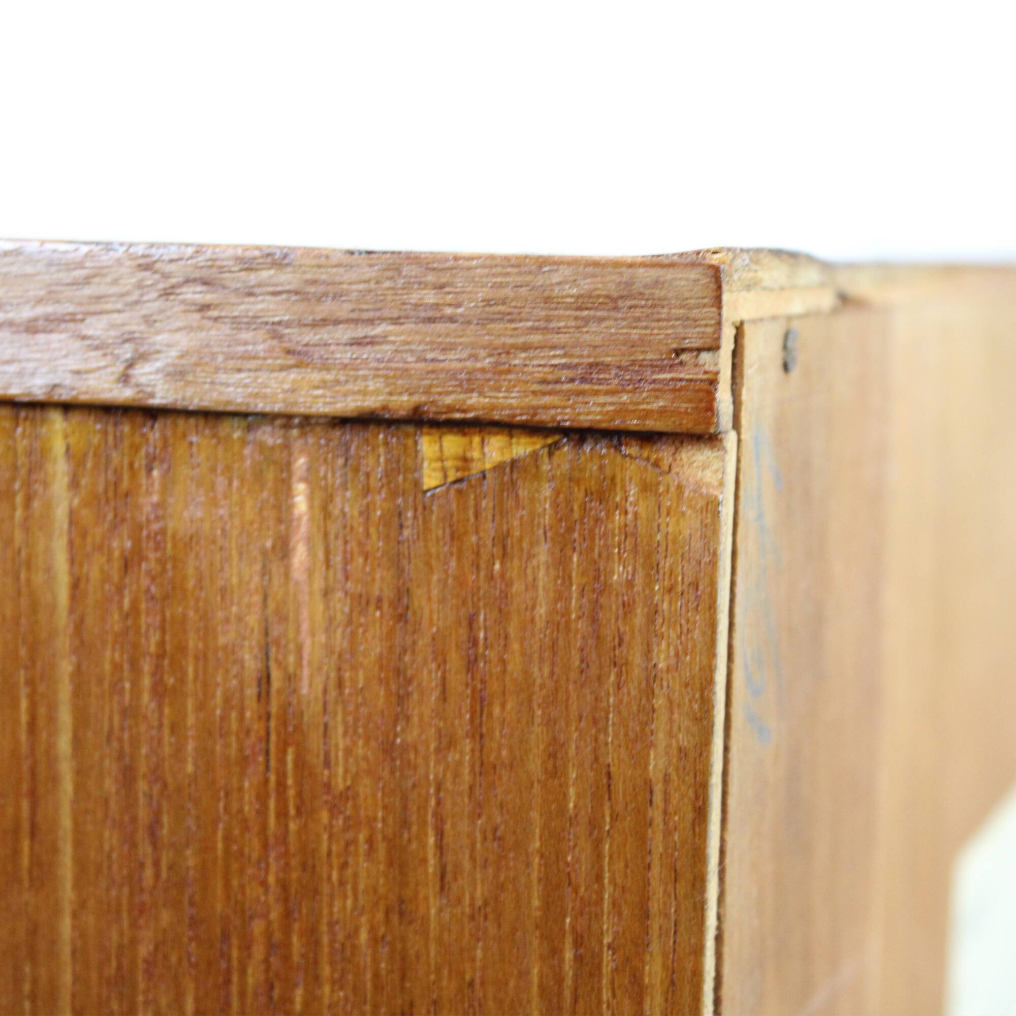 "664" model chest of drawers by Pierre Guariche for Meurop 1960s