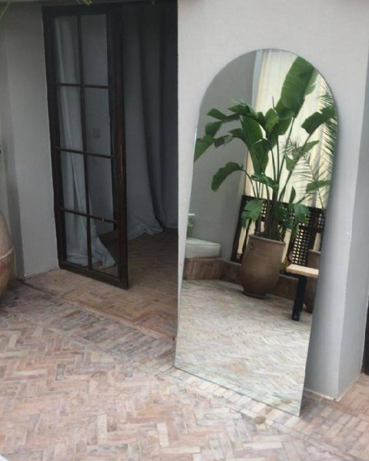 Arc mirror without metal 180x100