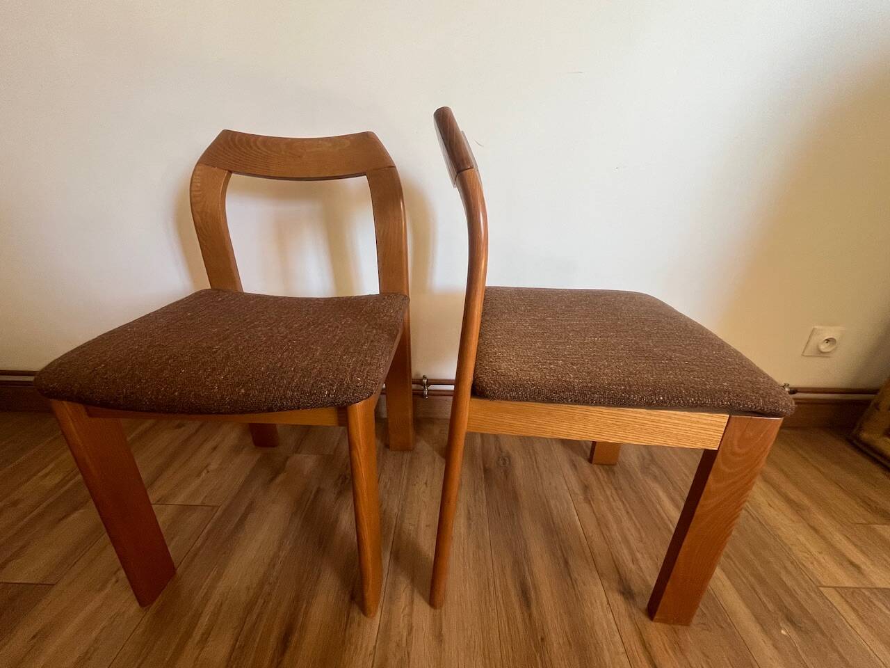 2 wooden chairs