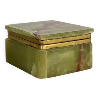 Green onyx box