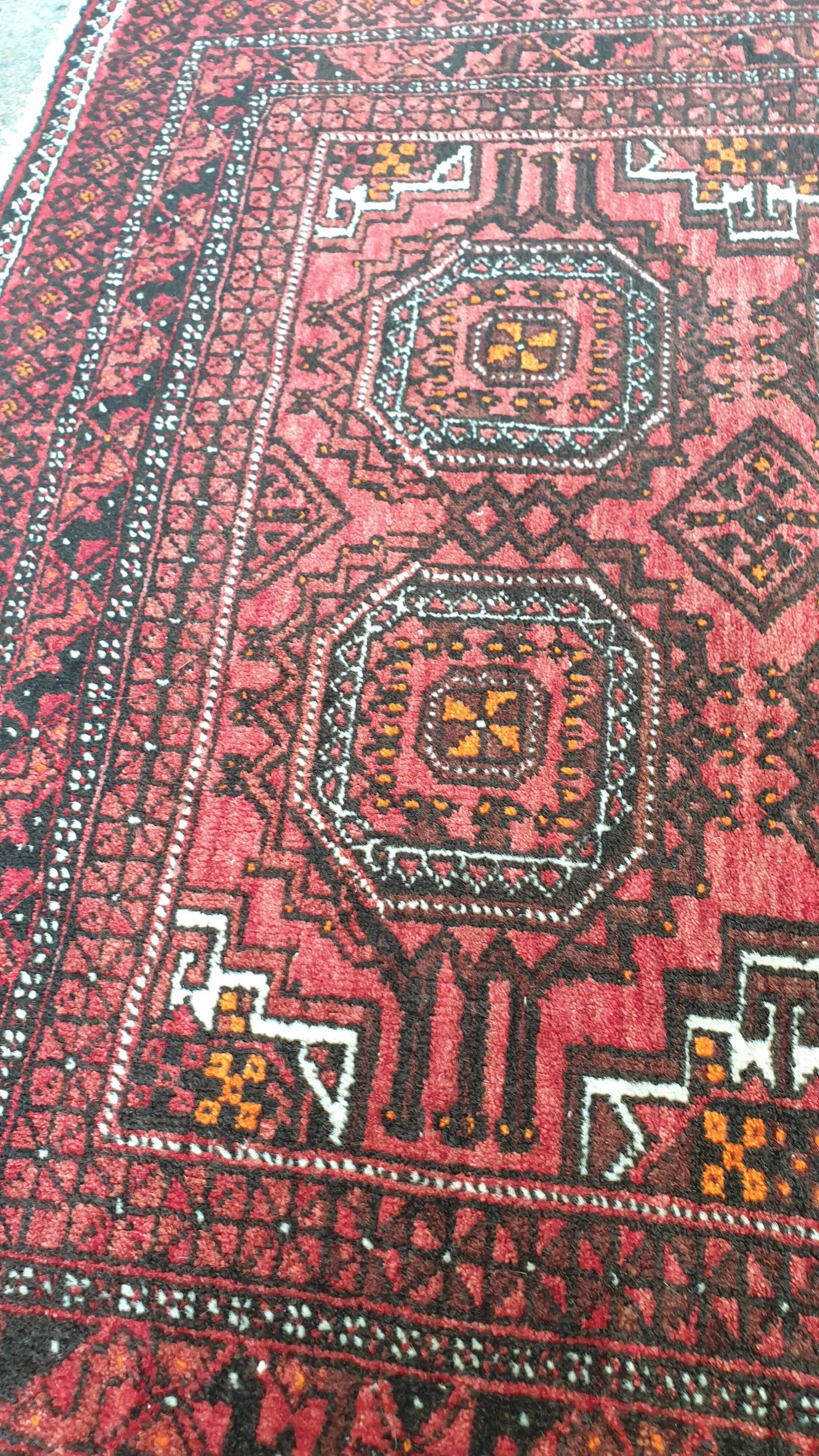 Persian carpet Heriz