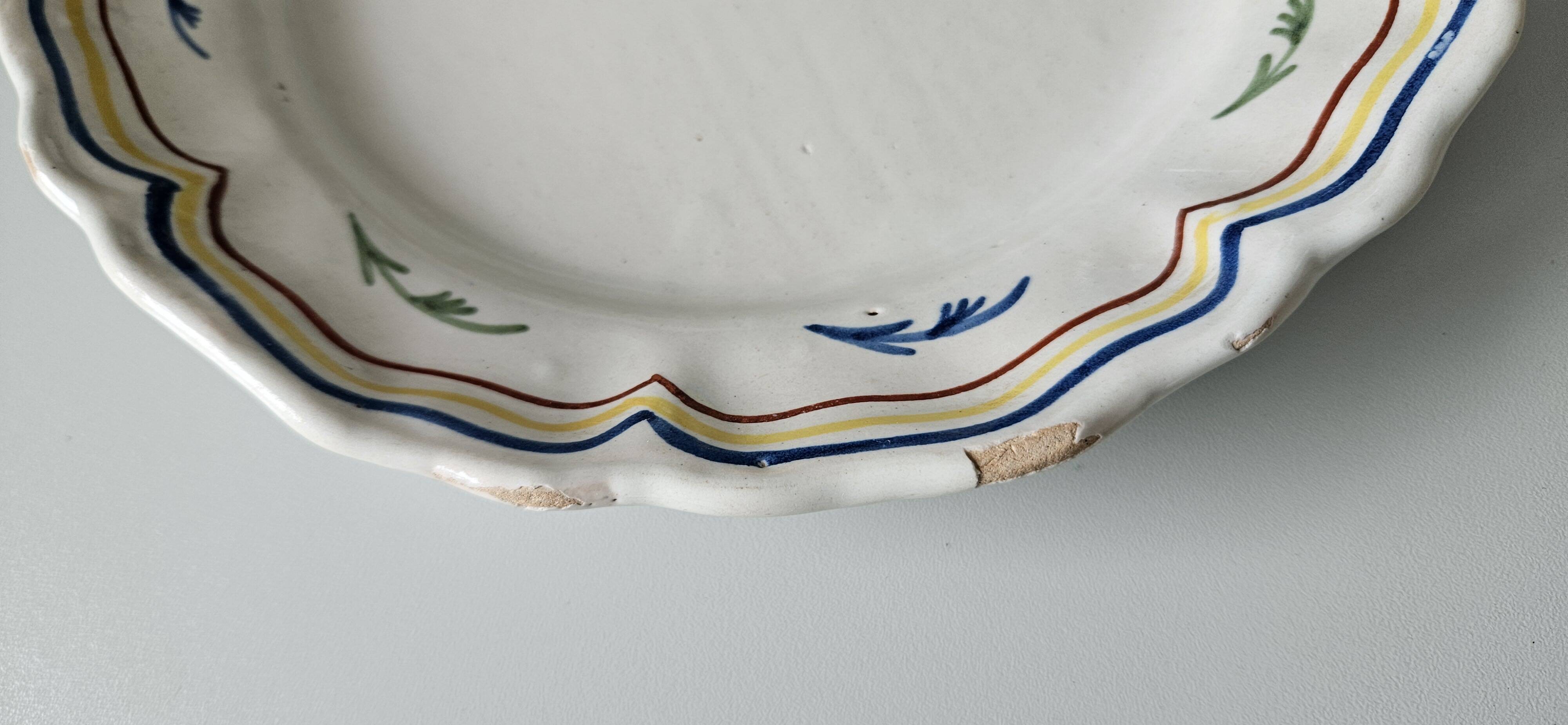 Assiette faïence Nevers