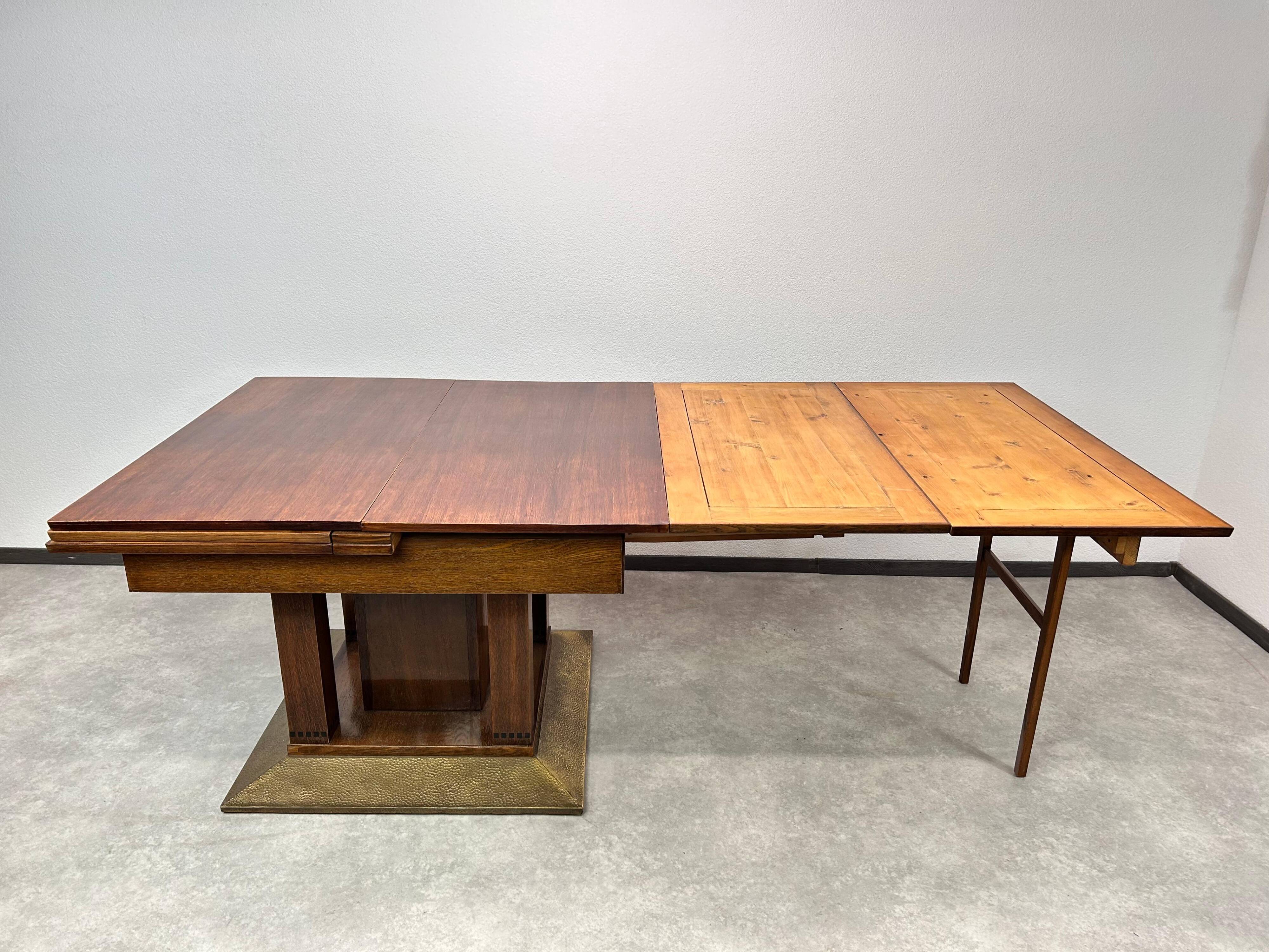 Large dining table for 16 people attributed to Joseph Maria Olbrich.