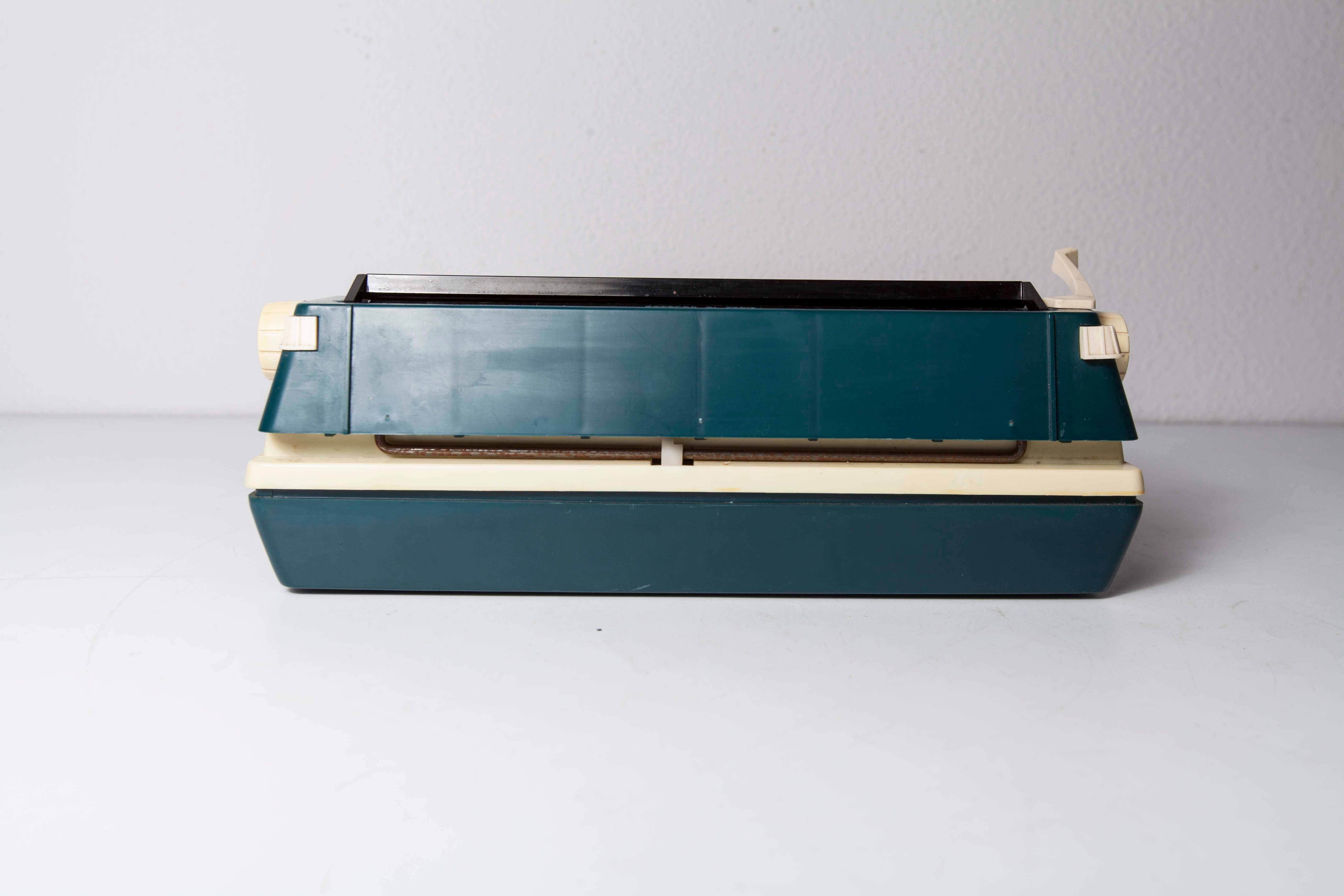 Children's typewriter Petite Europa