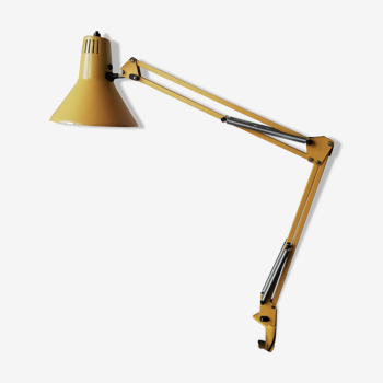 Articulated lamp brand twist