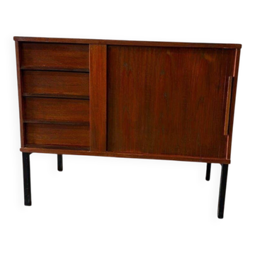 Armoire/commode/placard vintage en bois
