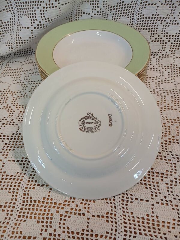 12 assiettes creuses anciennes L'Amandinoise