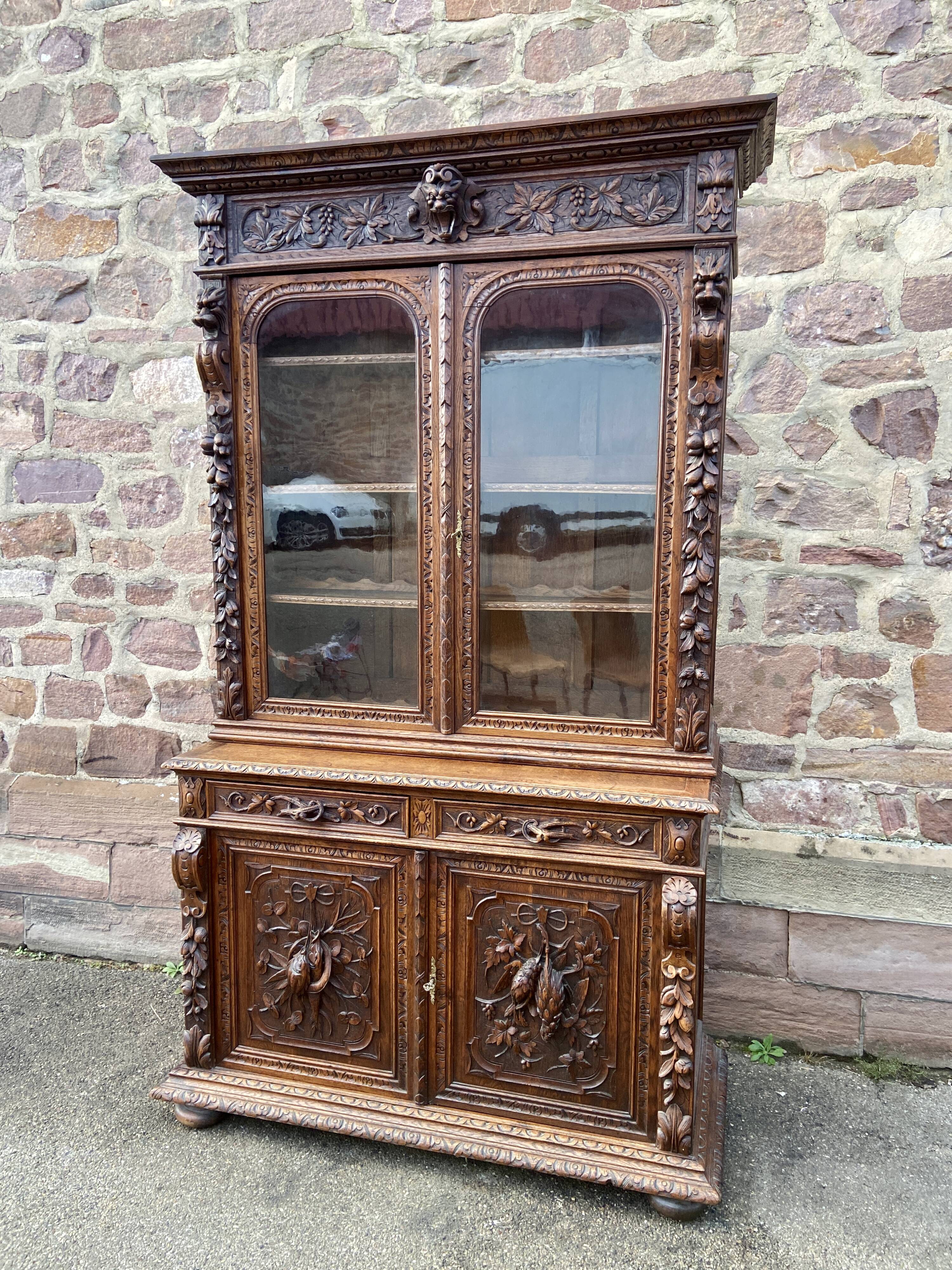 Hunting buffet style Louis XIII Renaissance XXth