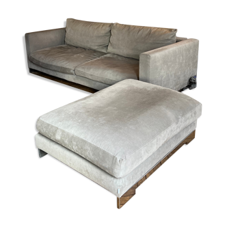 Sofa and Pouf Reversi by Molteni