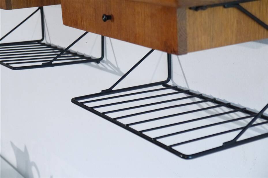 Paire de chevets à suspendre design scandinave 1960