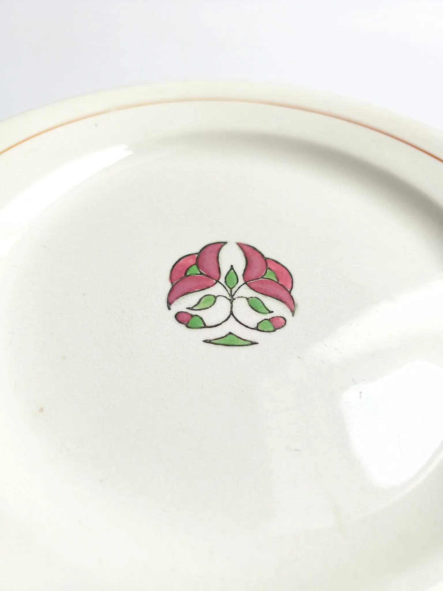 Iron earth plate Salins model without worry old cream flowers