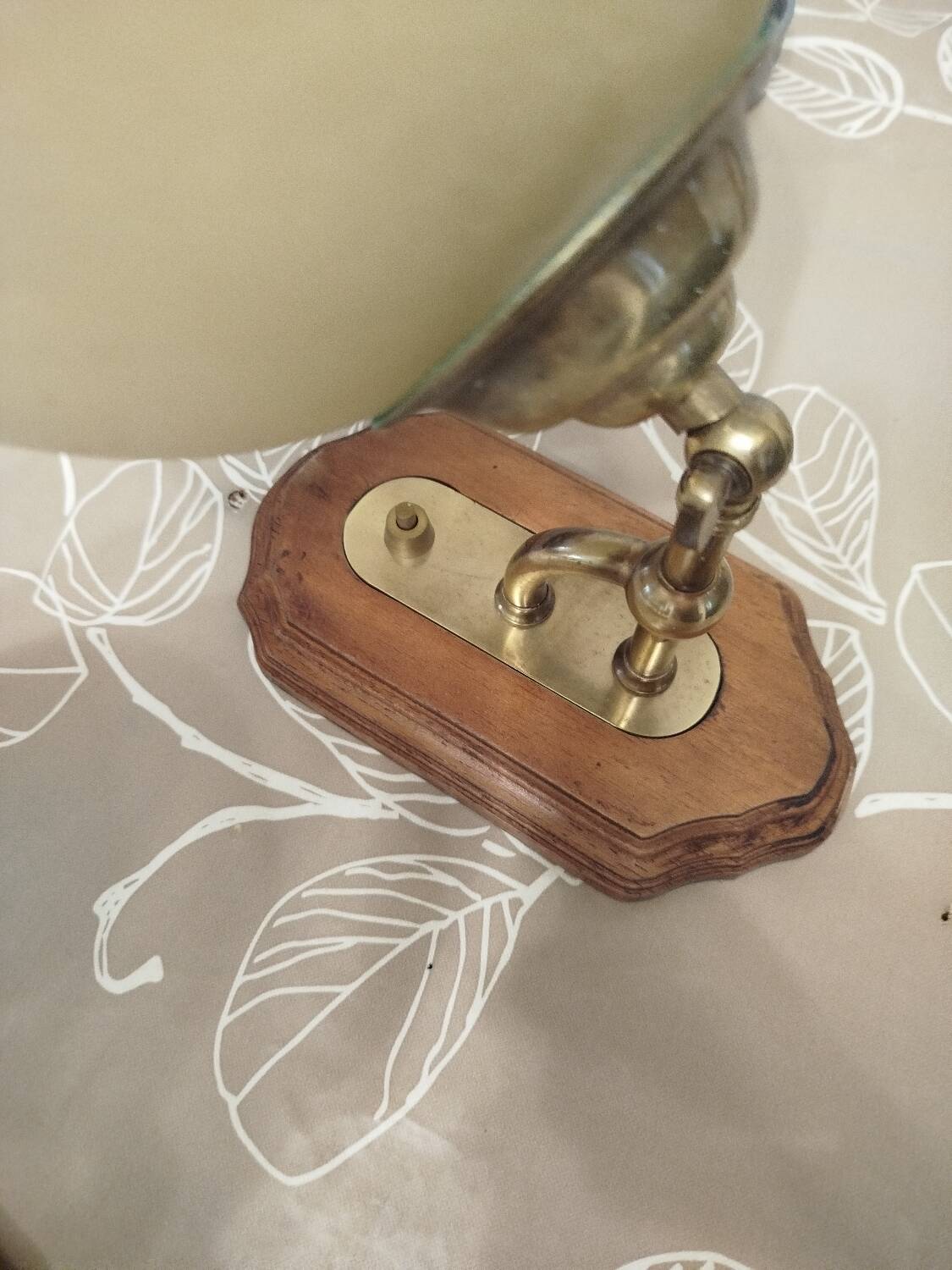 Paire d'appliques vintage bois et verre