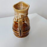 Vintage pitcher revol