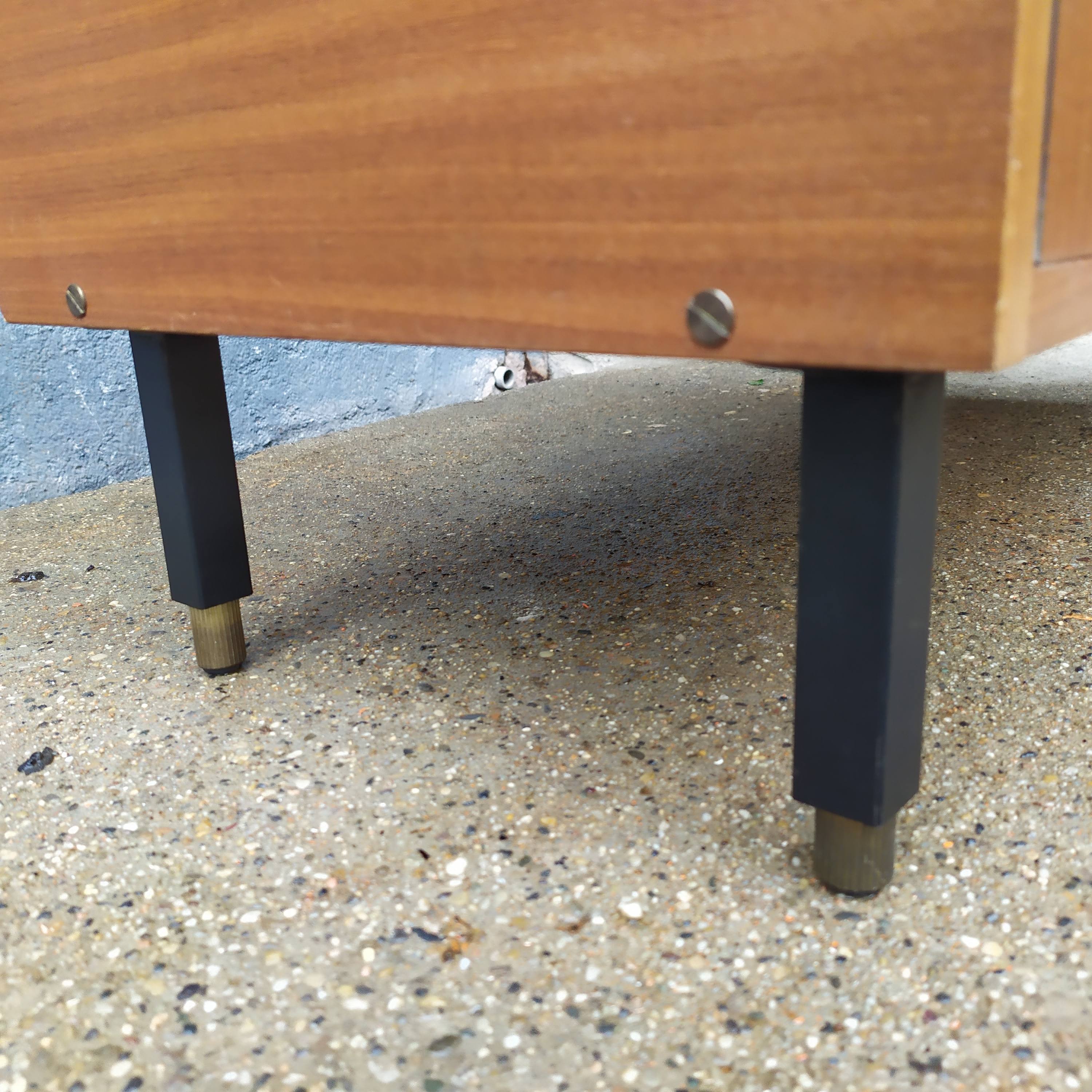 Meuble à chaussures
