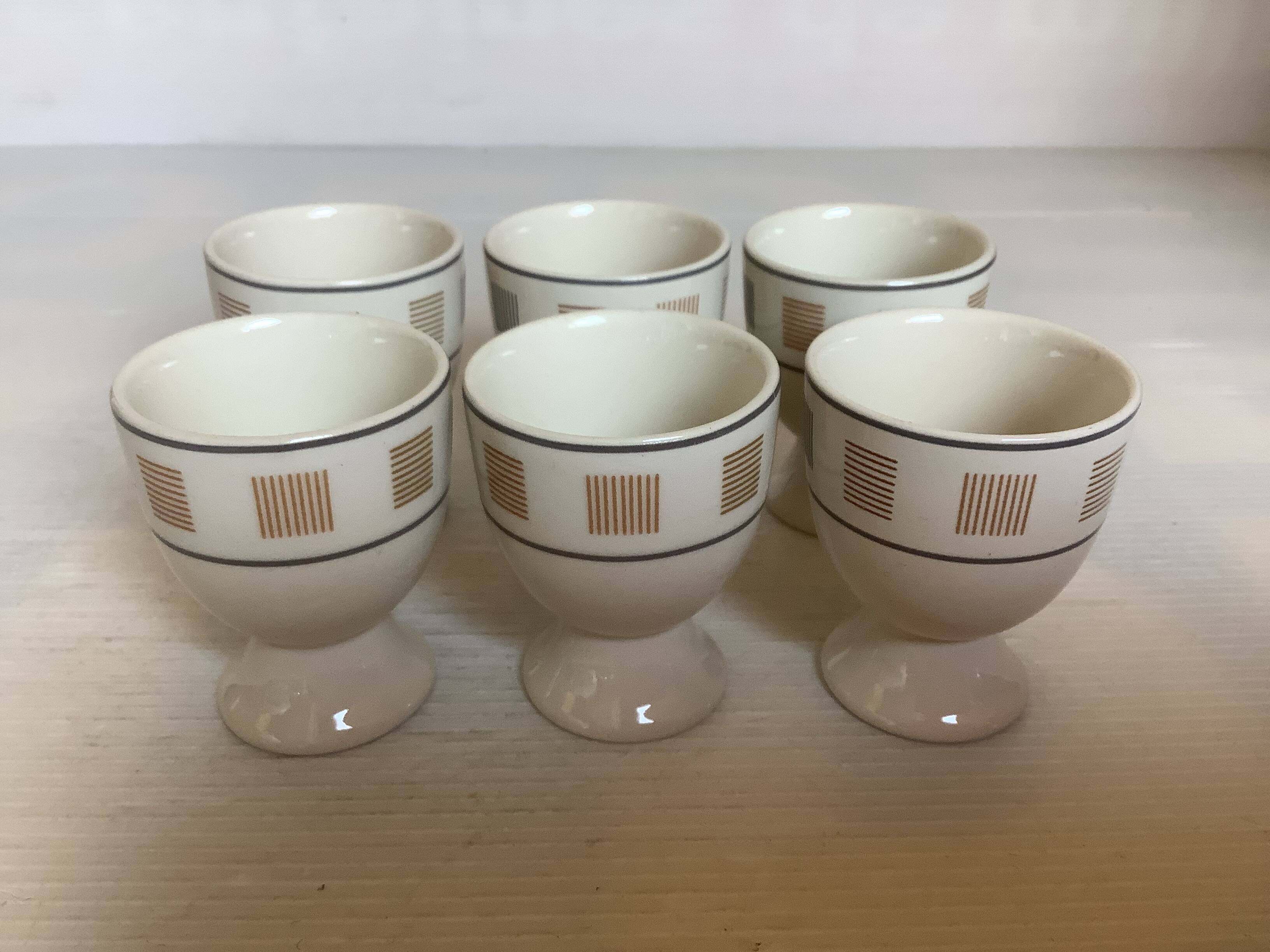 6 coquetiers motifs géométriques beige et marron