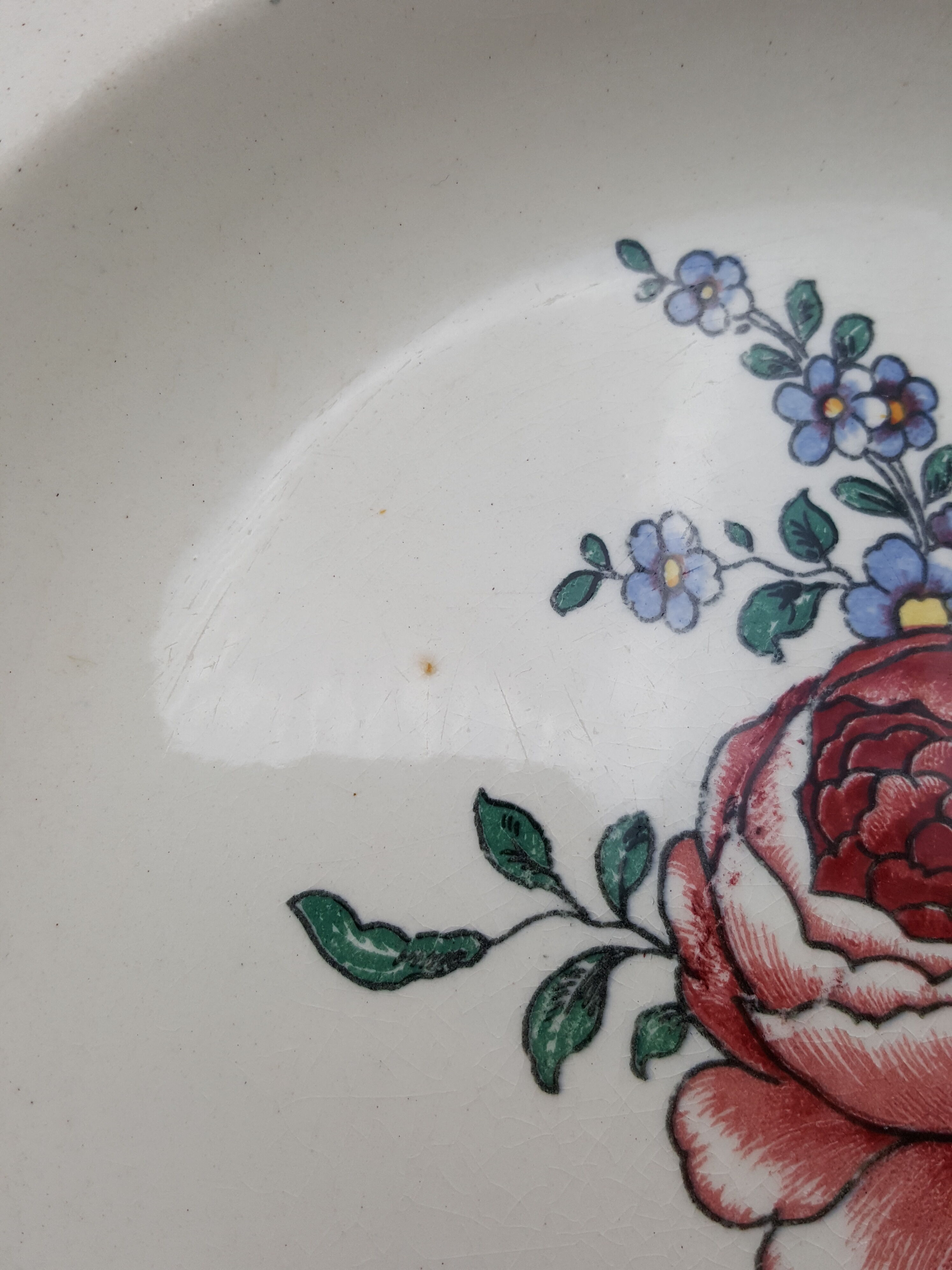 Series of 5 hollow plates Villeroy and Boch décor Mettlach flowers