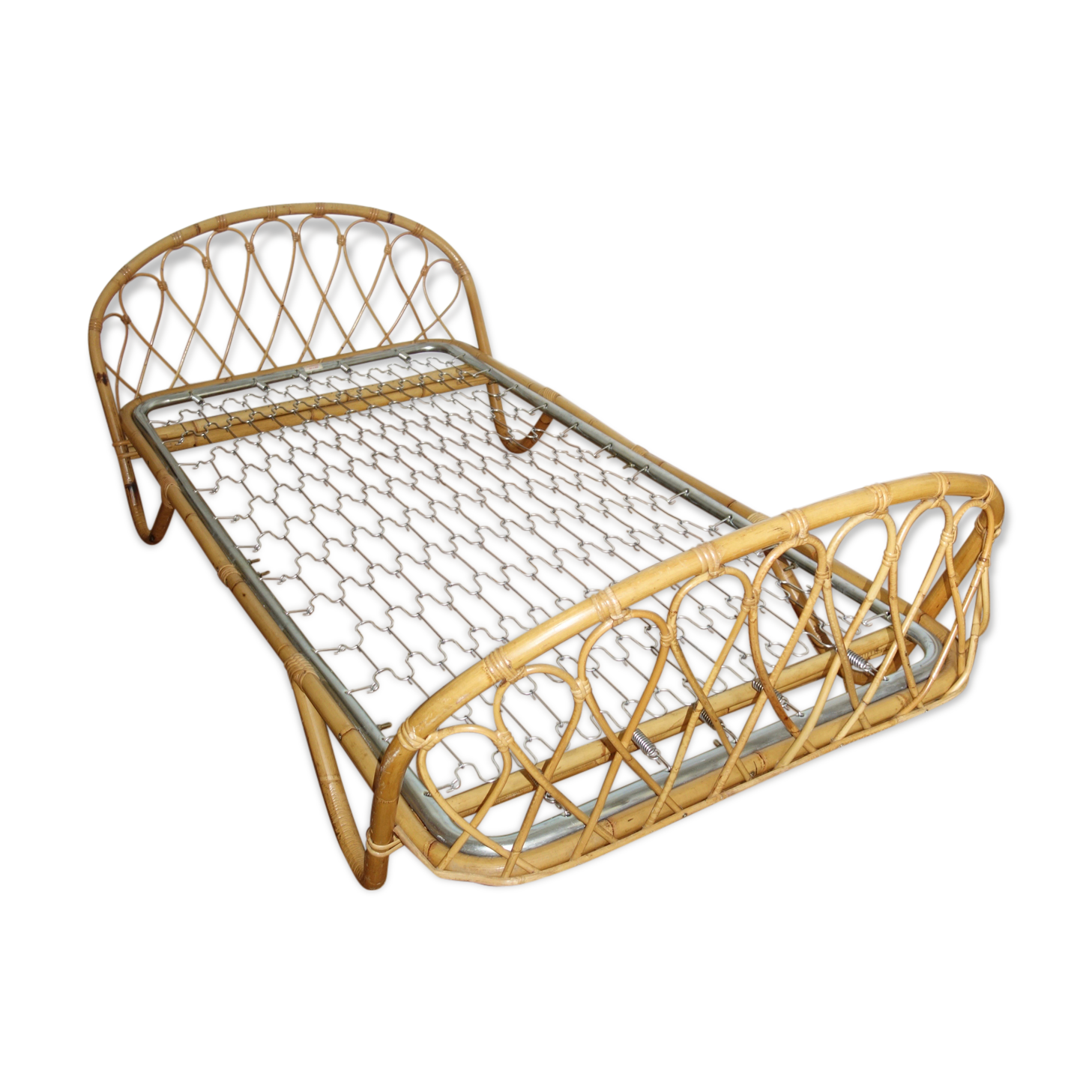 Bed basket rattan 60s