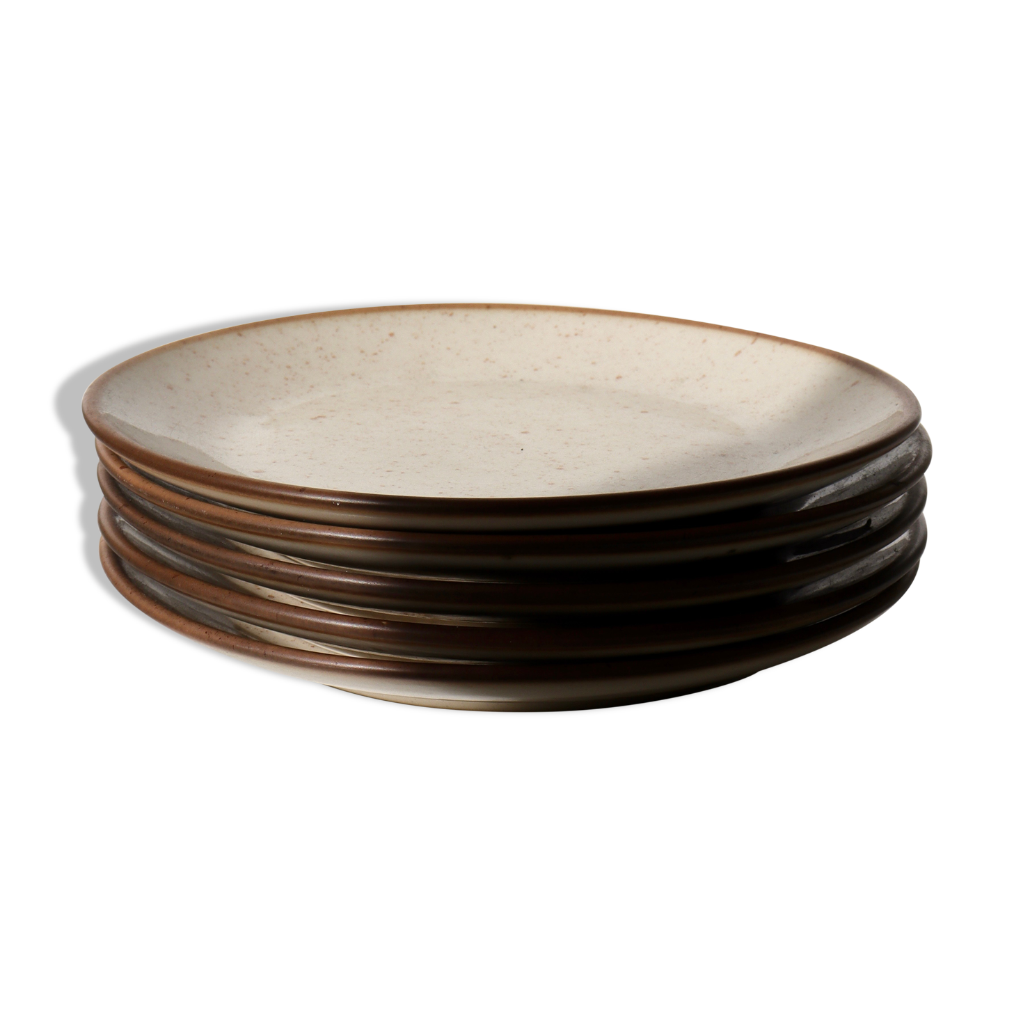 Lot d’assiettes en grès moucheté