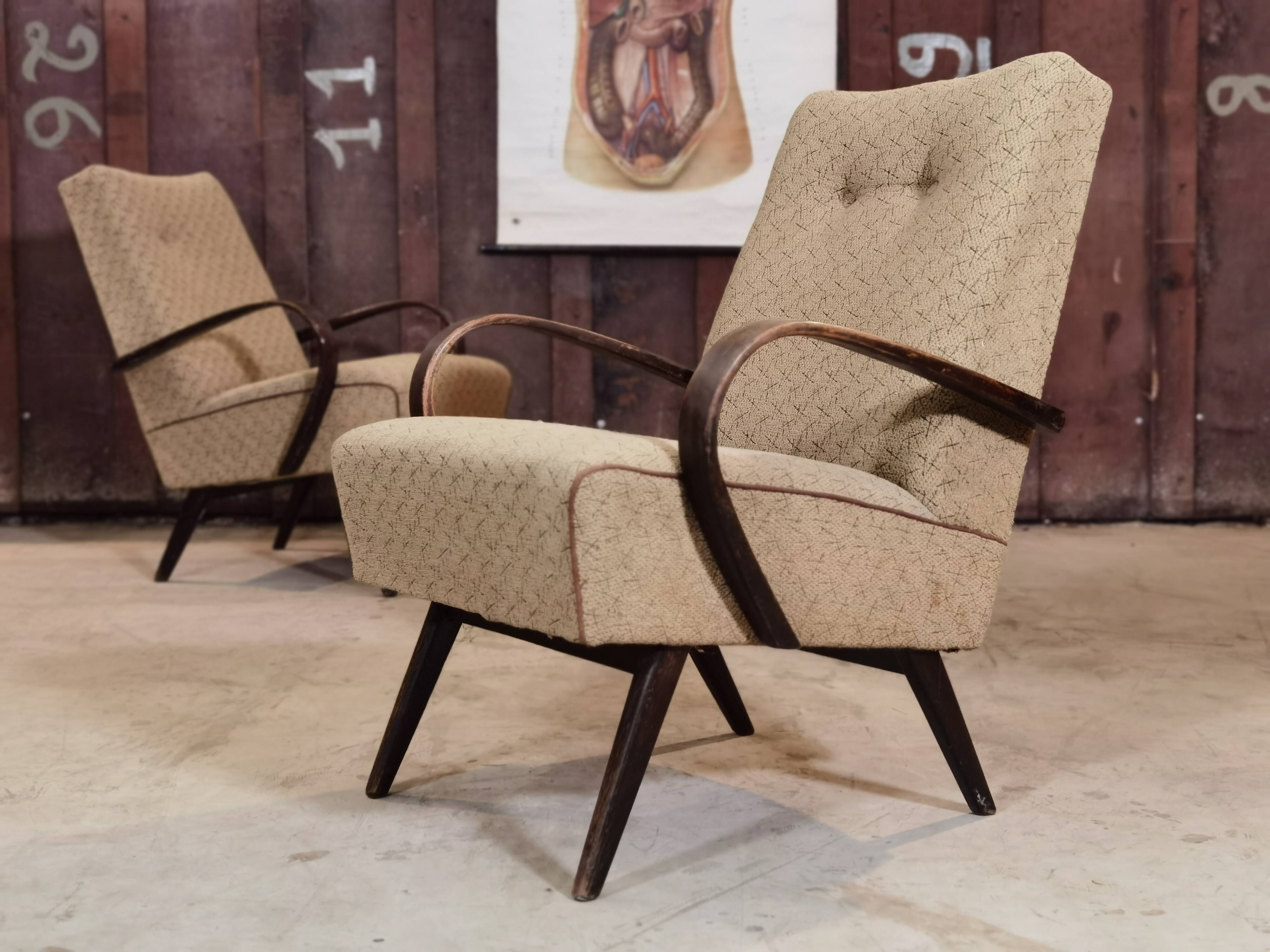 Pair of chairs Type 53 Jaroslav Smidek for Ton