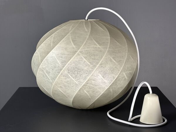 Plafonnier suspendu en forme de cocon tourbillonnant de style Space Age du milieu du siècle, années 1960