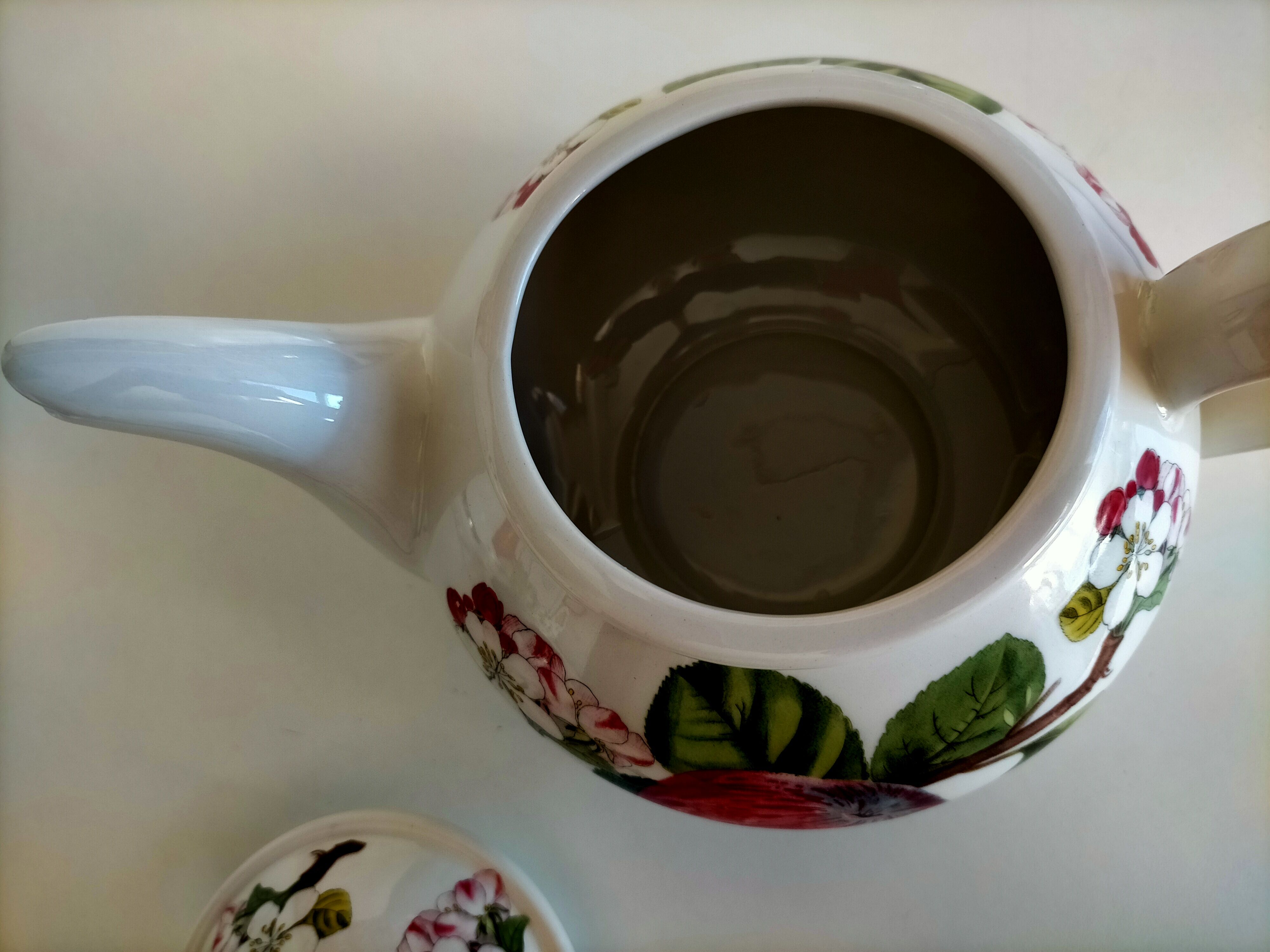 Porcelain teapot