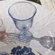 4 verres à pied bleutés