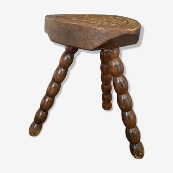 Vintage farm tripode stool