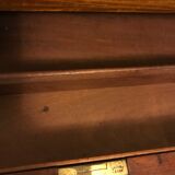 Wallet game table